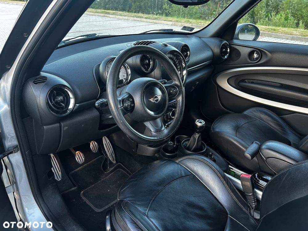 MINI Paceman Cooper D ALL4 - 16