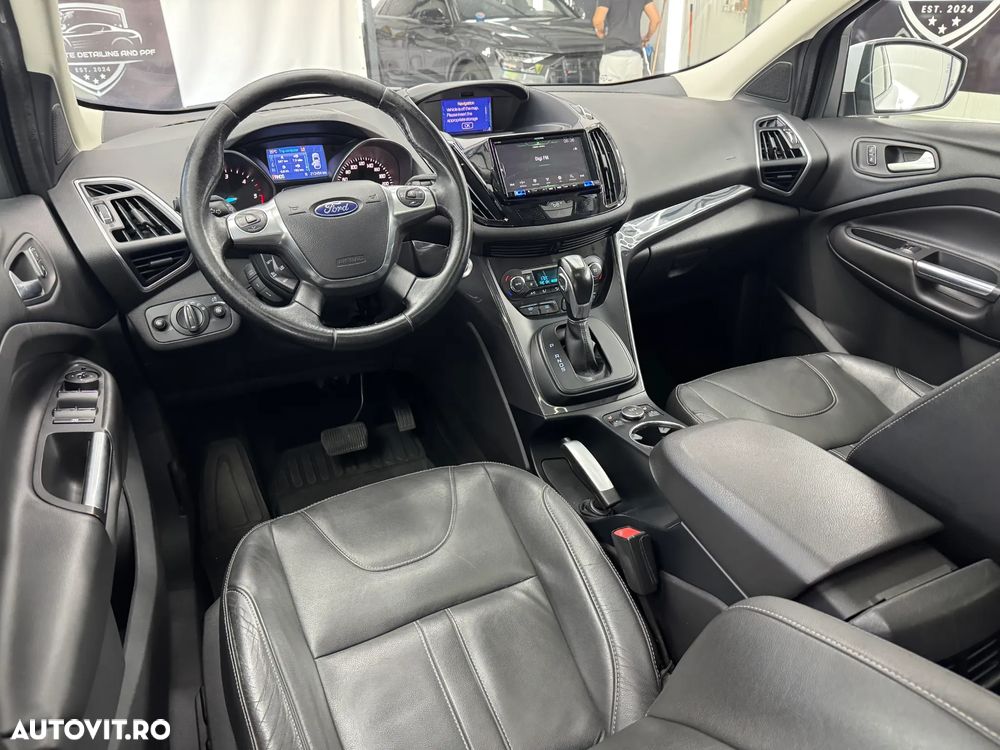 Ford Kuga 2.0 TDCi 4x4 Aut. Titanium - 19