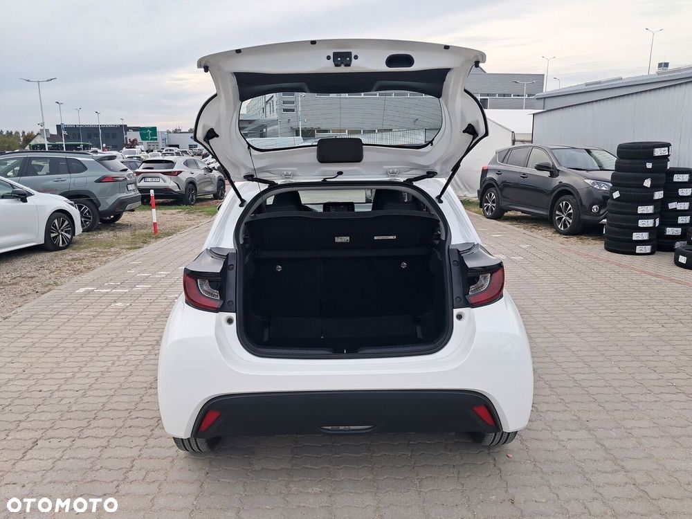 Toyota Yaris 2023