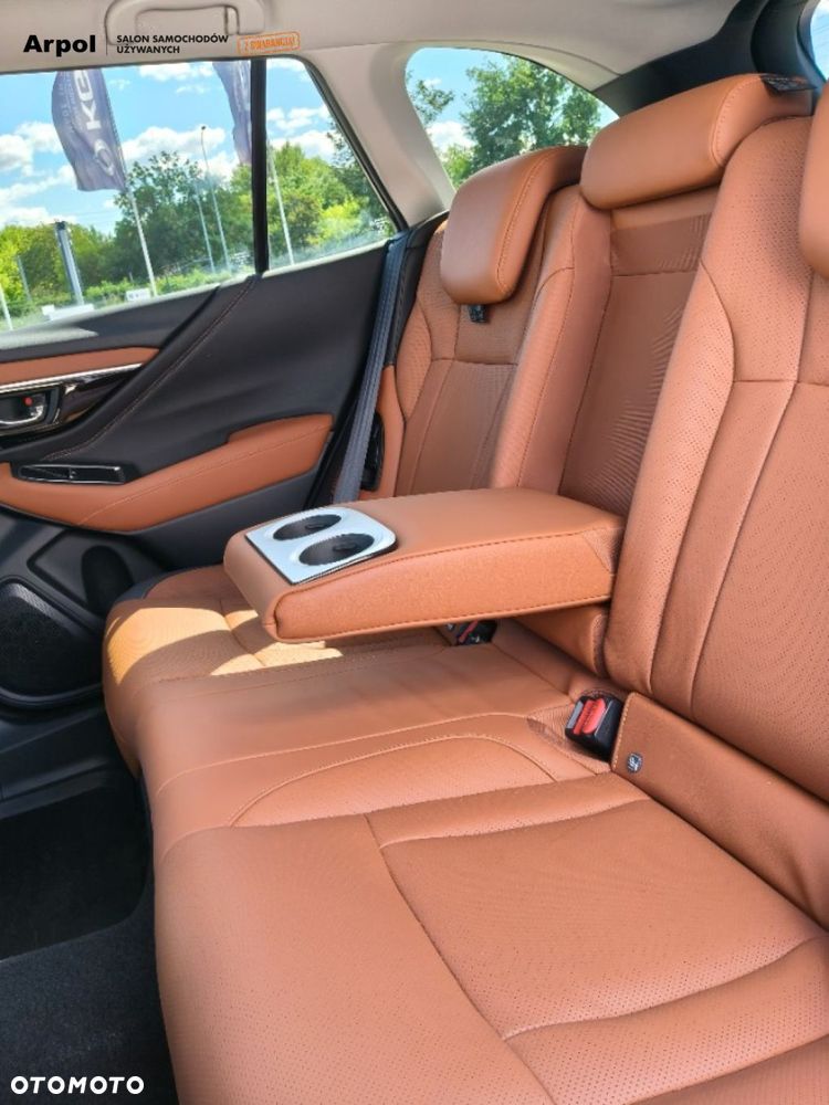 Subaru Outback 2.5i Business Edition (EyeSight) Lineartronic - 24