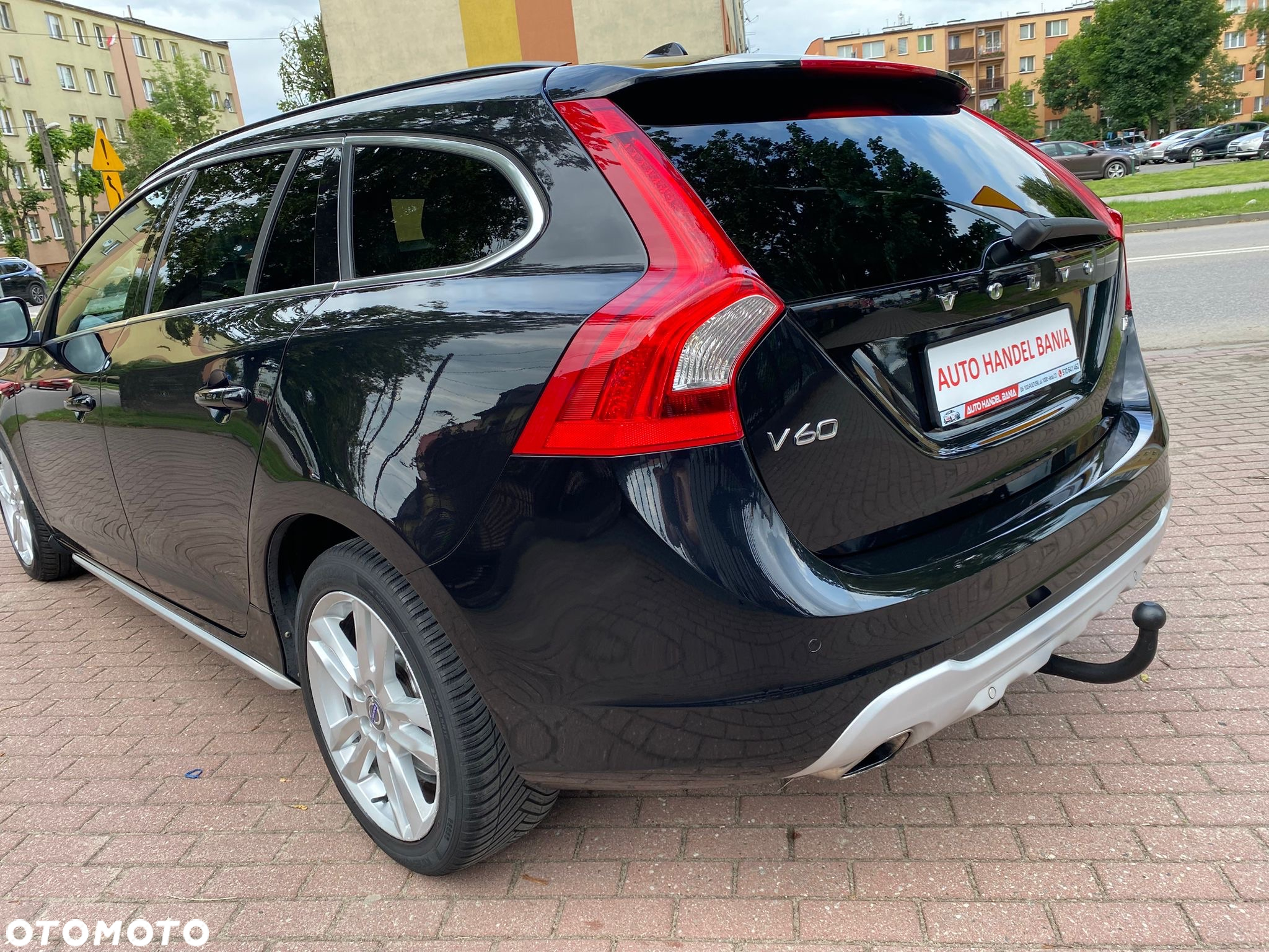 Volvo V60 D2 Summum - 28