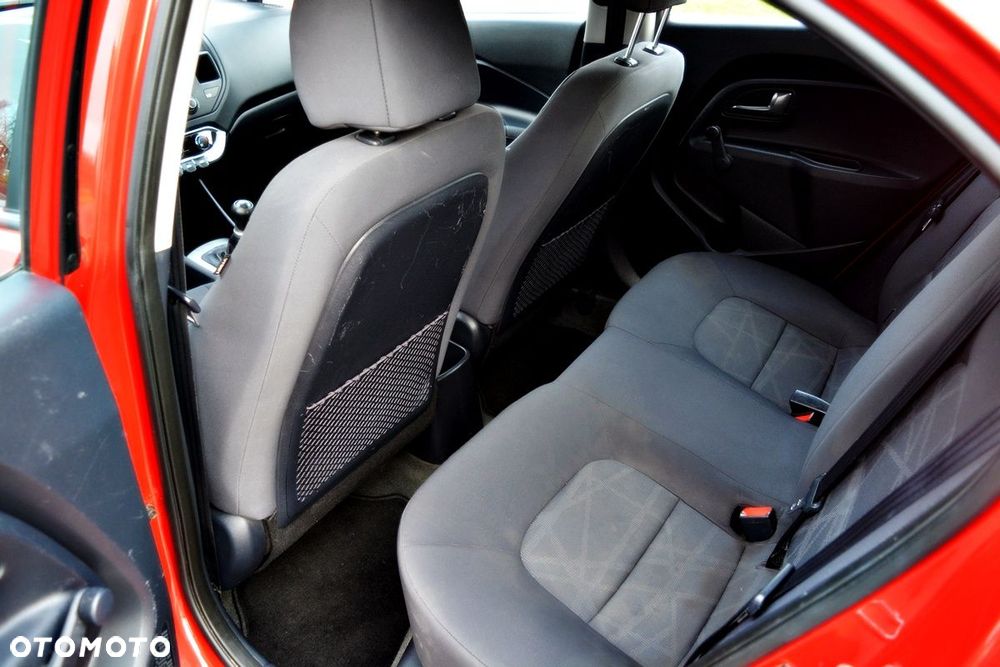 Kia Rio 1.2 Attract - 16