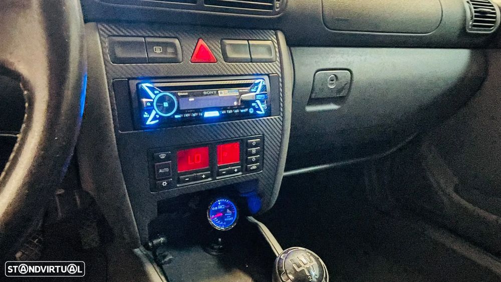 Audi A3 1.8 Sport Turbo - 15