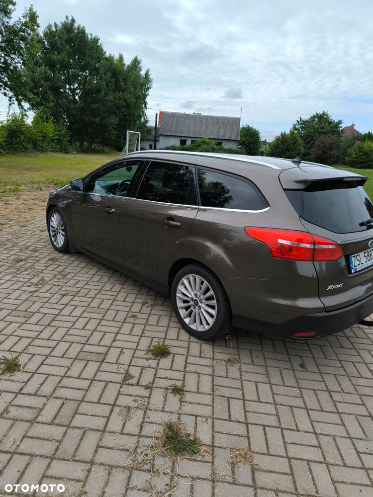 Ford Focus - 6