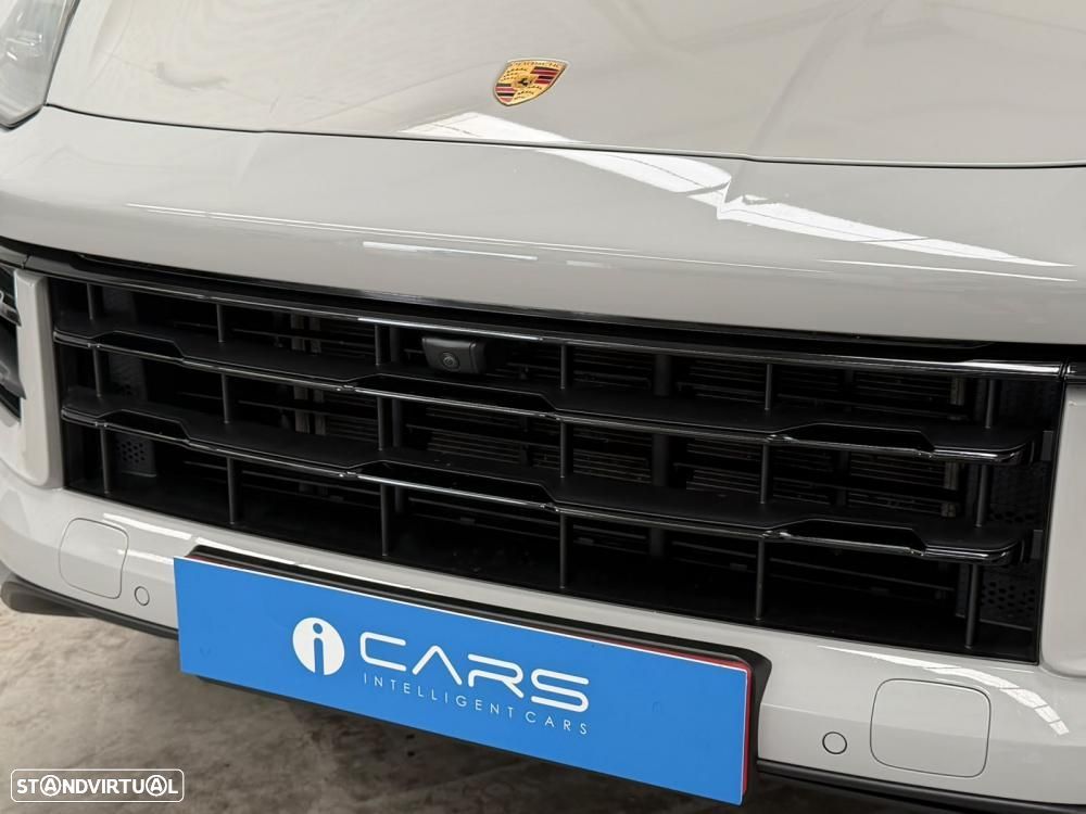 Porsche Cayenne E-Hybrid - 13