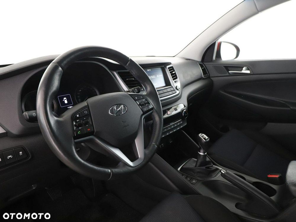 Hyundai Tucson blue 1.6 GDi 2WD Intro Edition - 15