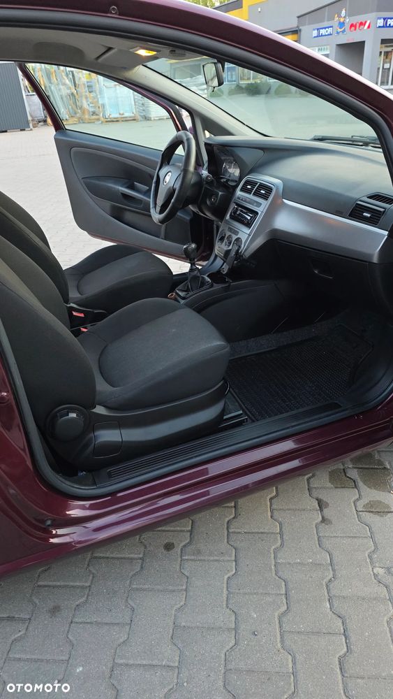 Fiat Punto VAN - 13