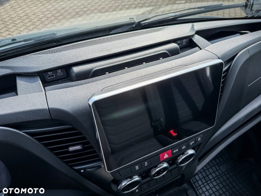 Iveco Daily 50C18HZ 3.0 Diesel 180 KM MT6 Skrzynia otwarta GSC ZABUDOWY! - 19