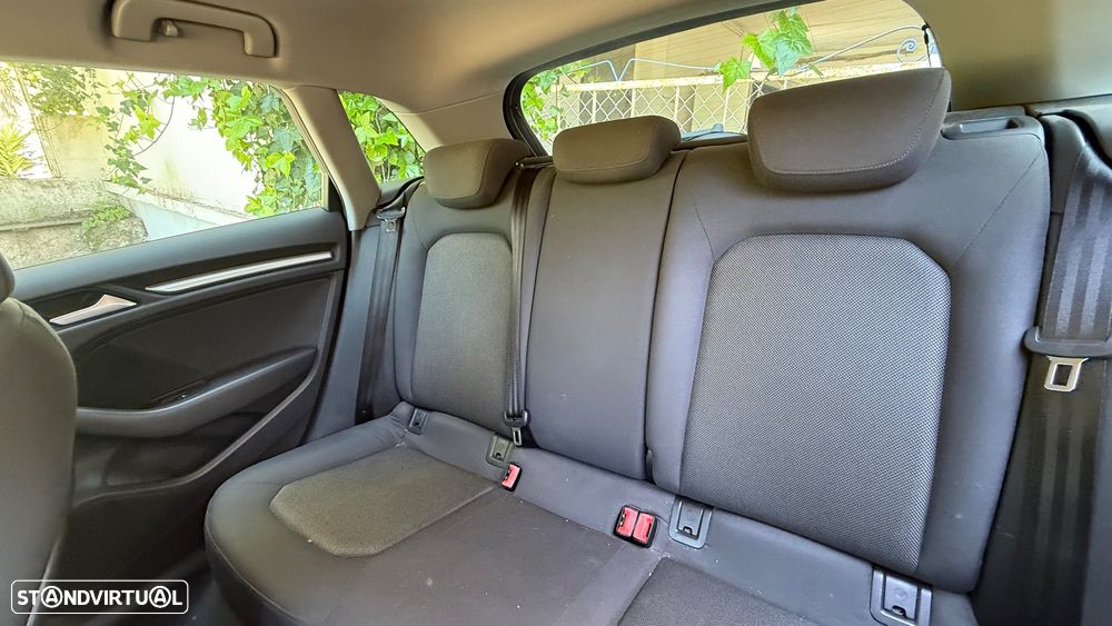 Audi A3 Sportback 1.6 TDI Sport - 6