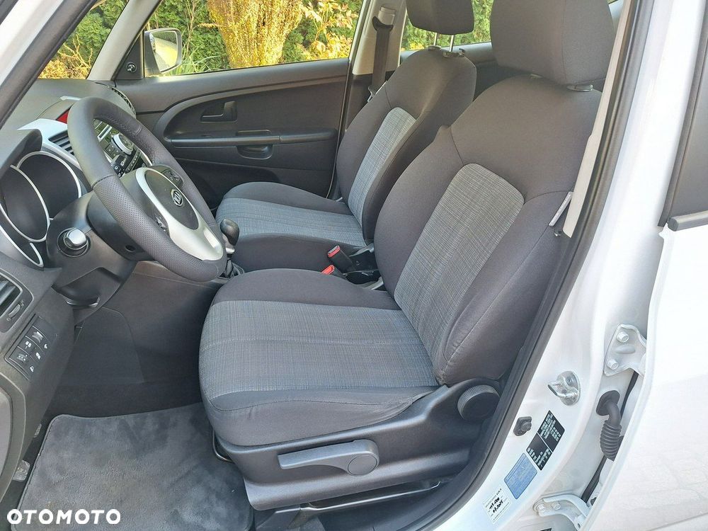 Kia Venga 1.4 CVVT Edition 7 - 21