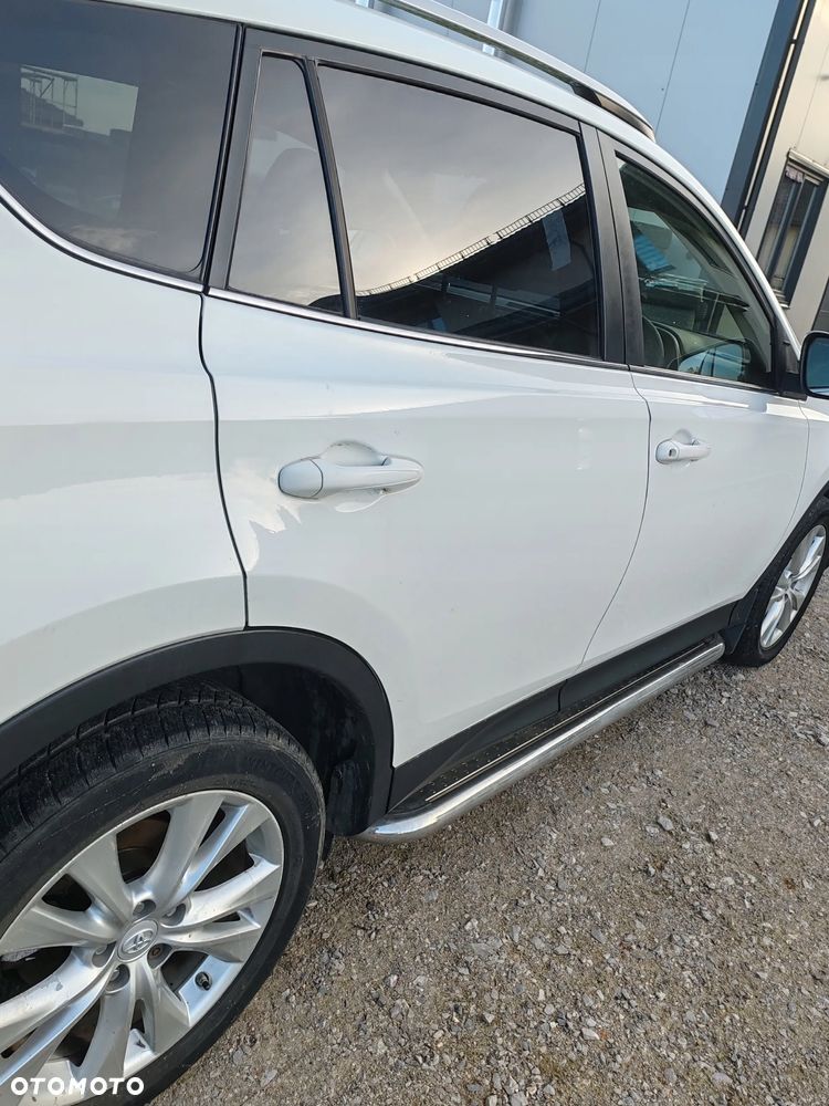 Drzwi prawe tył tylne 040 Toyota RAV-4 IV 12-18 - 1