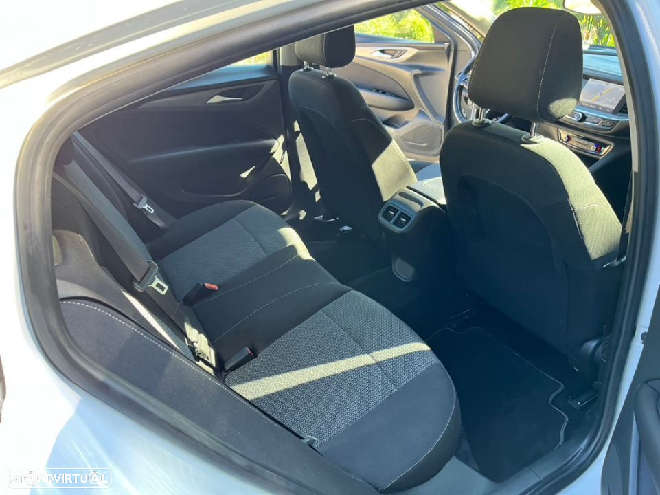 Opel Insignia Grand Sport 1.6 CDTi Business Edition - 10
