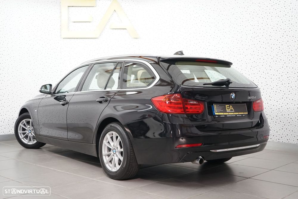 BMW 320 d Line Luxury - 4