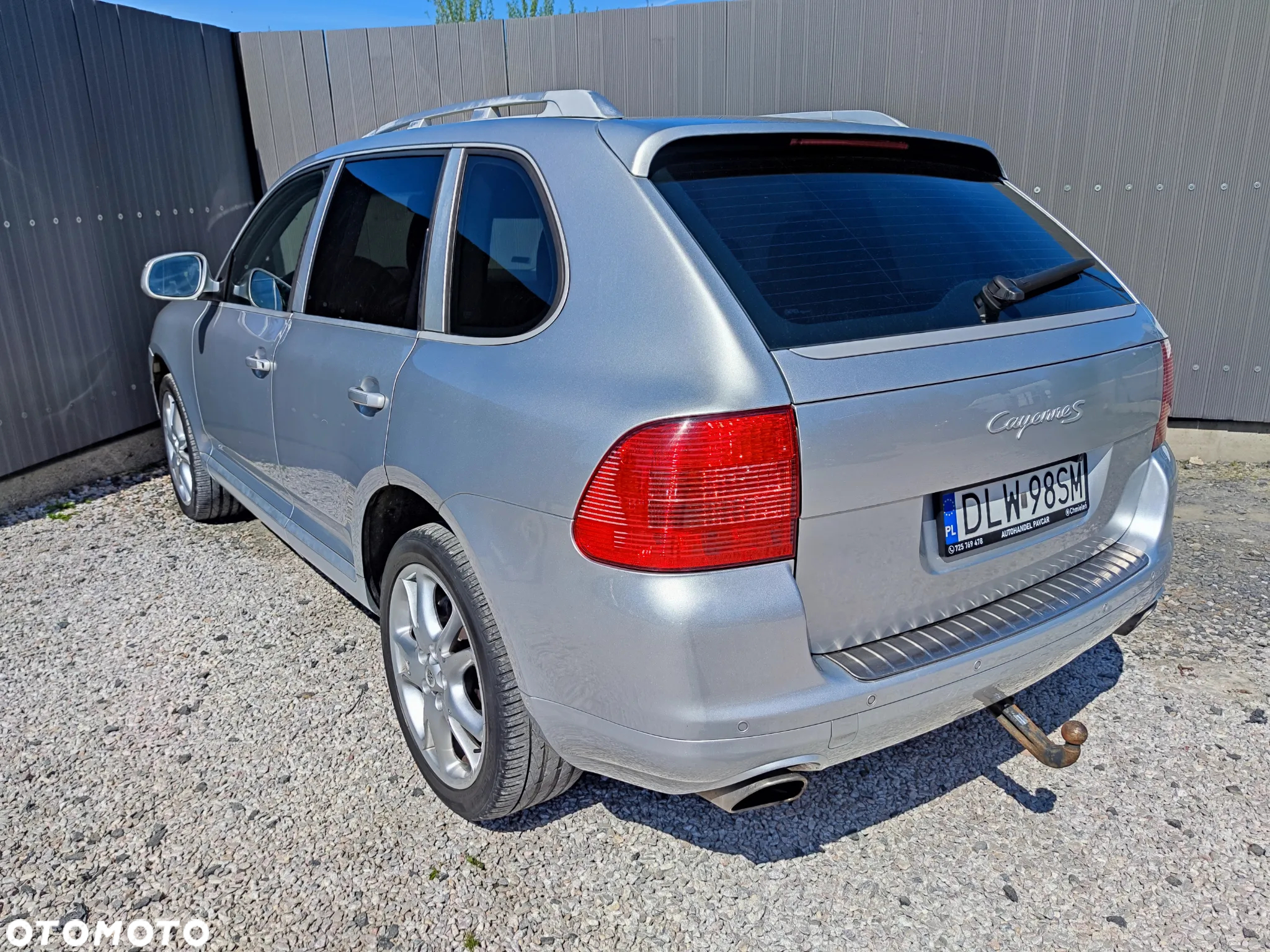 Porsche Cayenne - 2