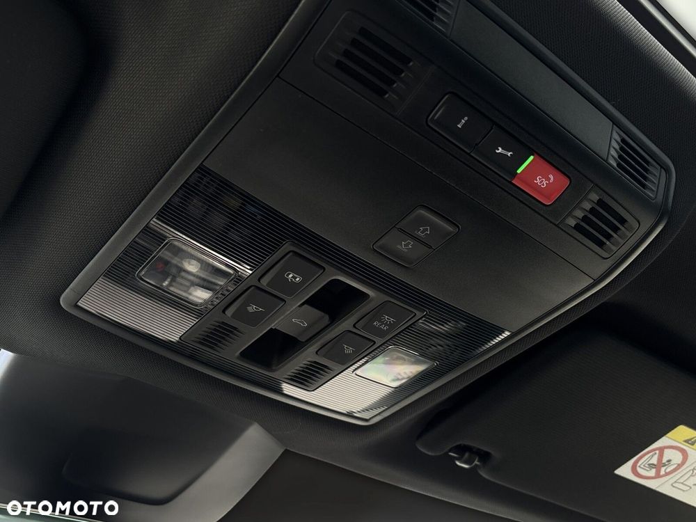 Skoda Superb 2.0 TDI SCR 4x4 Sportline DSG - 31