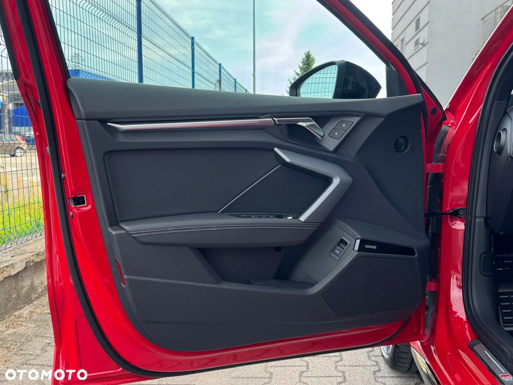 Audi S3 Sportback - 11