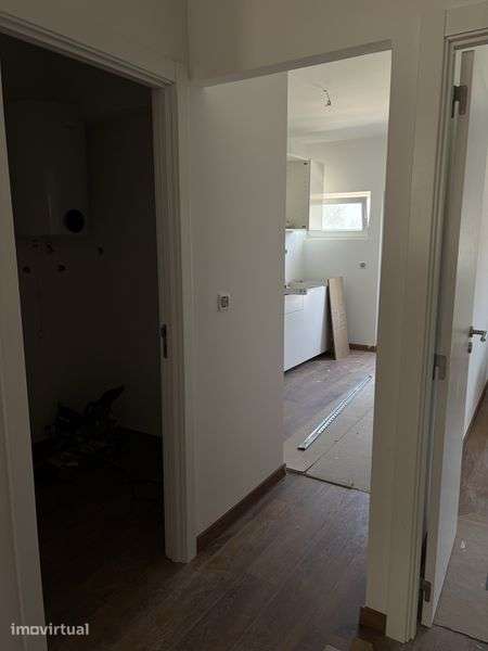 Alugam-se apartamentos T1 e T2 apartir de 950&/mensal - Grande imagem: 2/3