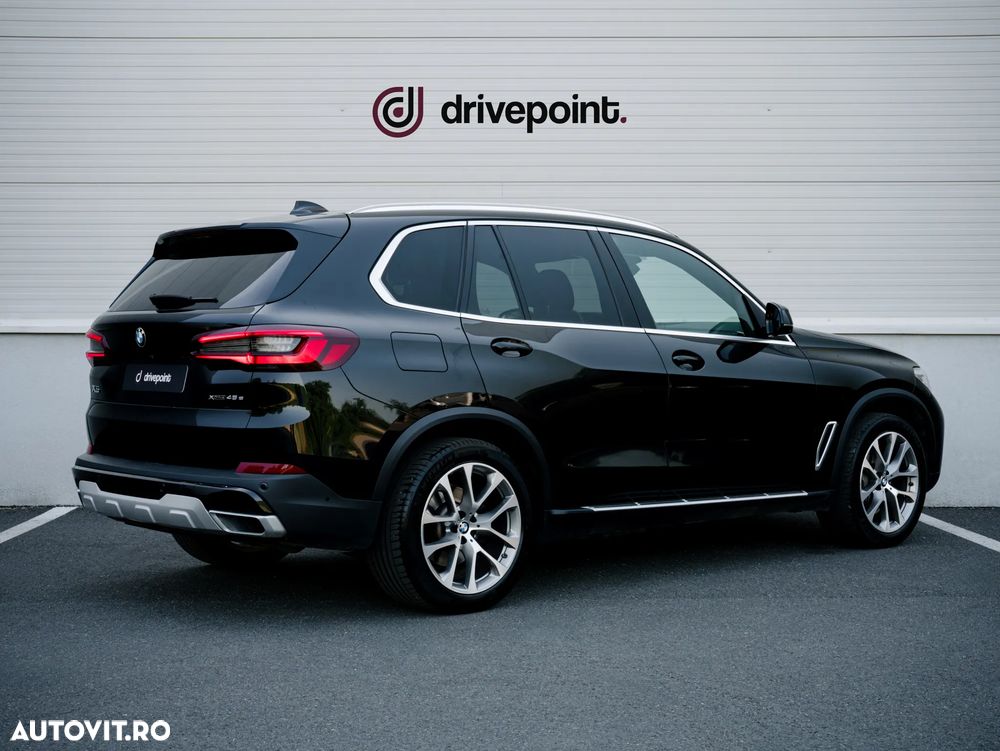 BMW X5 2021 — imagine 10