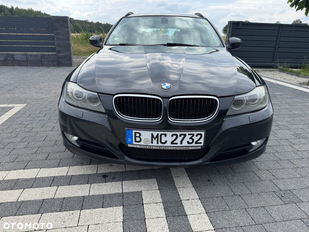 BMW Seria 3 318d - 2