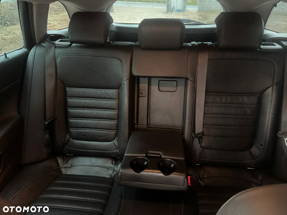 Opel Insignia - 12