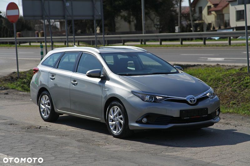 Toyota Auris - 3