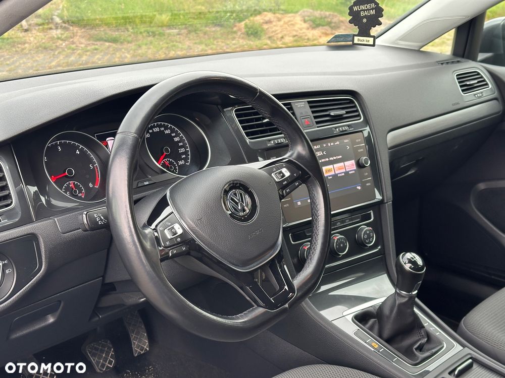 Volkswagen Golf VII 1.6 TDI BMT Comfortline - 8