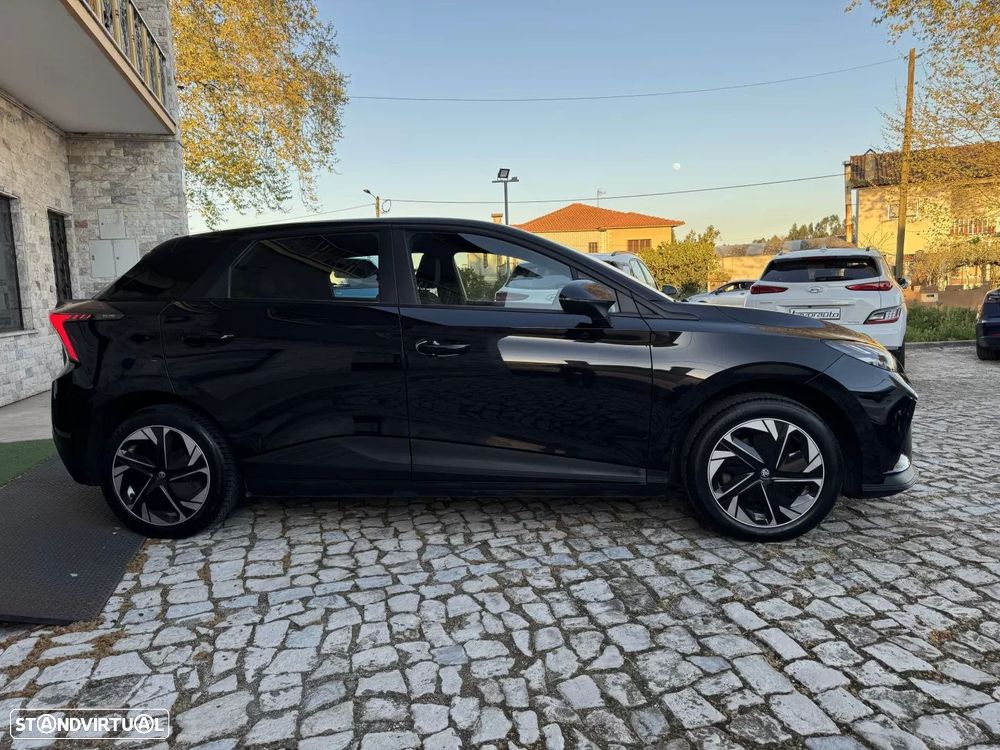 MG MG4 51 kWh Standard - 6