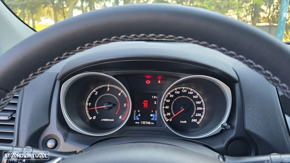 Mitsubishi ASX 1.8 DI-D Instyle - 30
