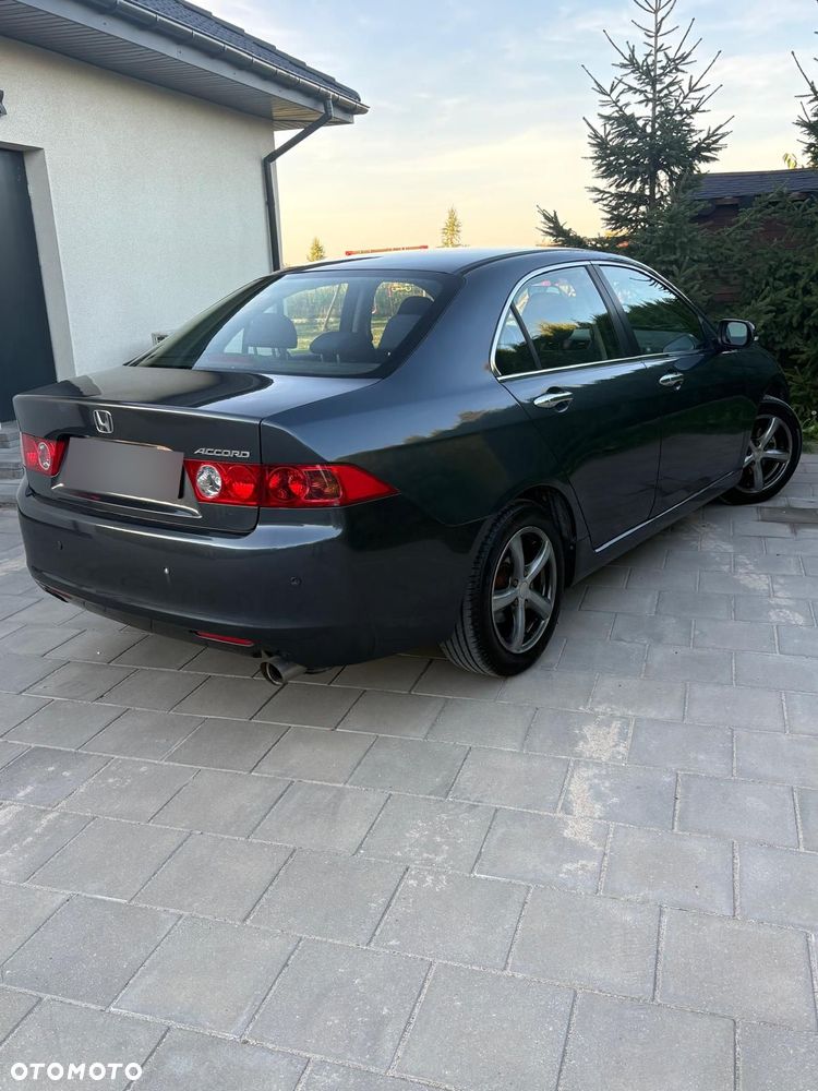 Honda Accord 2.0 Comfort - 6