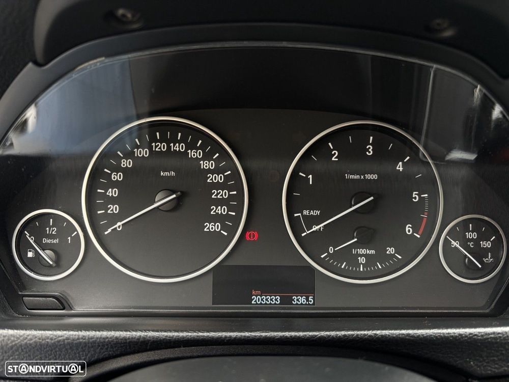 BMW 318 - 19