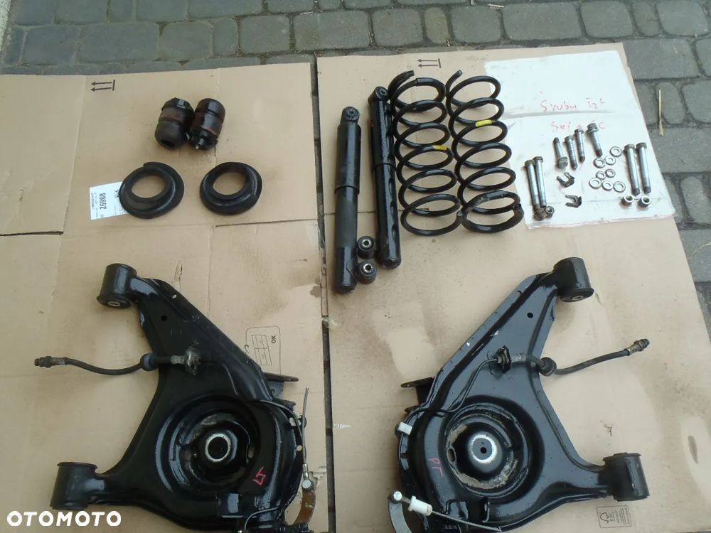 WAHACZ TYŁ TYLNY tujeja czop lewy Z BELKI ZAWIESZENIA FIAT SEICENTO CINqUECENTO lewy NIE MALOWANY ORYGINAŁ - 9