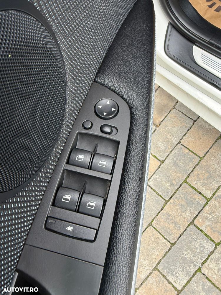 BMW Seria 3 320d DPF Aut. Edition Sport - 13