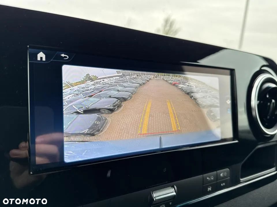 Mercedes-Benz Sprinter - 19