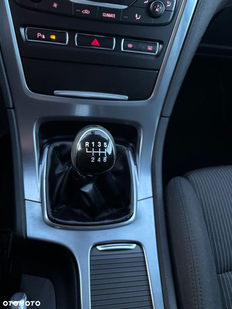 Ford Mondeo 2.0 TDCi Viva Titanium - 20