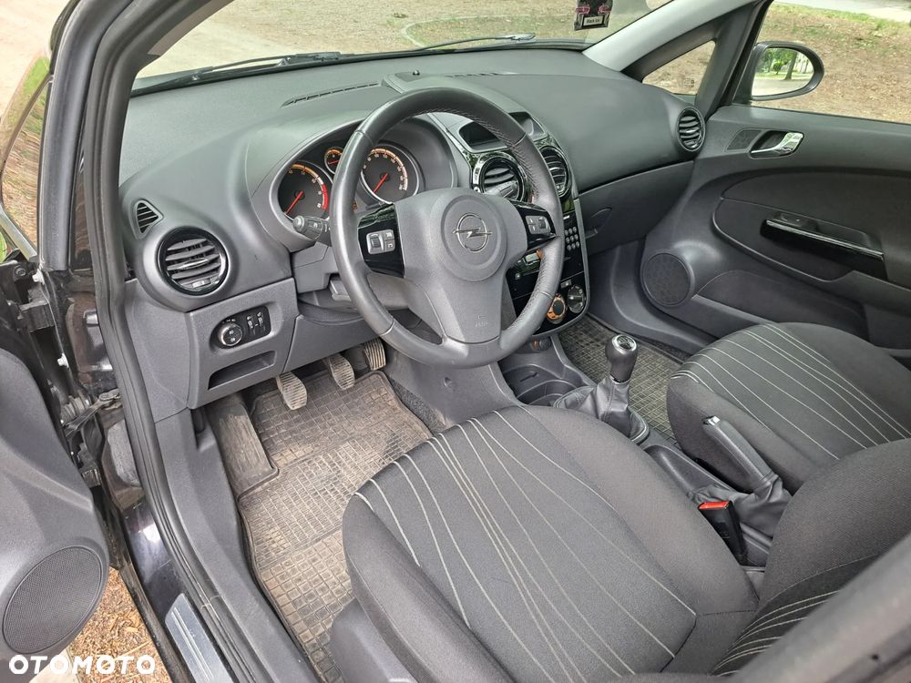 Opel Corsa - 9