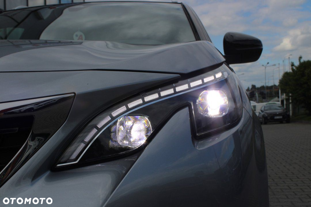 Peugeot 5008 - 12