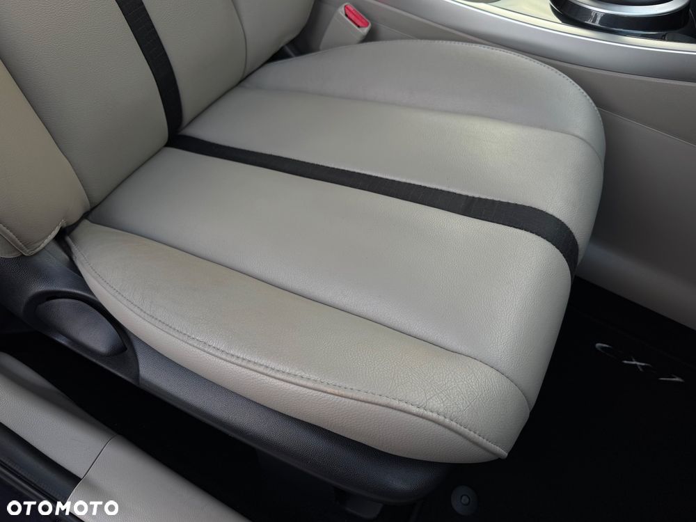 Mazda CX-7 2.3T Exclusive - 27