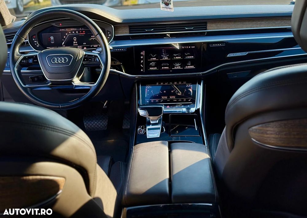 Audi A8 - 16