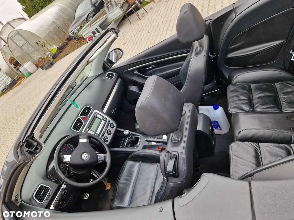 Volkswagen Eos 2.0 FSI - 2