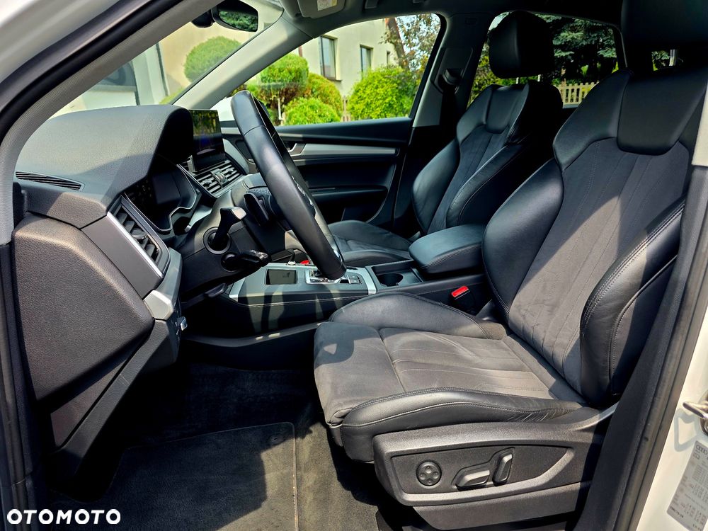 Audi Q5 35 TDI mHEV Sport S tronic - 24