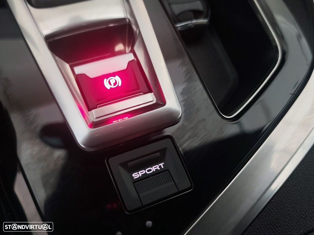 Peugeot 3008 1.6 BlueHDi GT Line EAT6 - 27