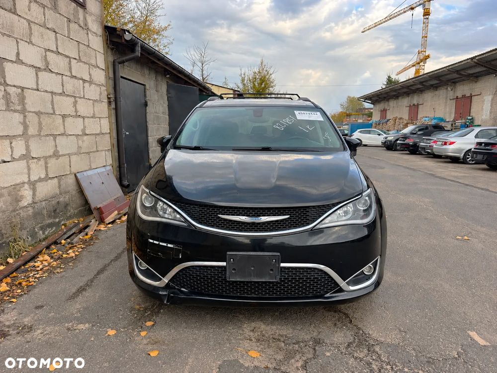 Chrysler Pacifica 2017 photo 5