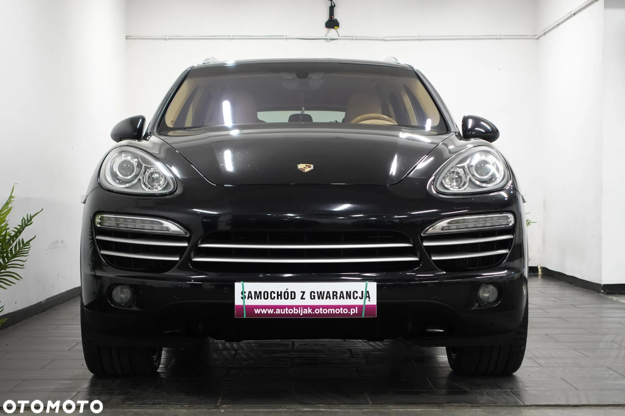 Porsche Cayenne Diesel Platinum Edition - 12
