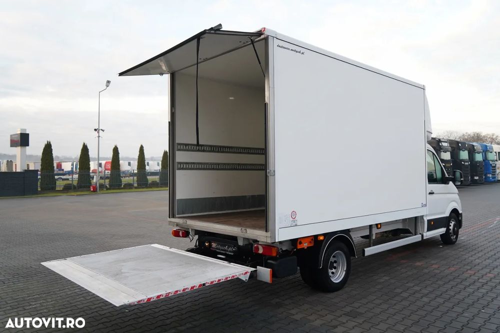 Volkswagen CRAFTER / CONTAINER / DHOLLANDIA LIFT / 2019 / TWIN / 3 LOCURI / - 15