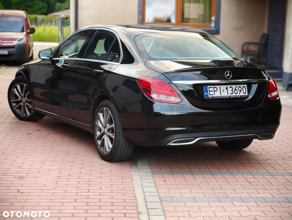 Mercedes-Benz Klasa C 180 7G-TRONIC - 28