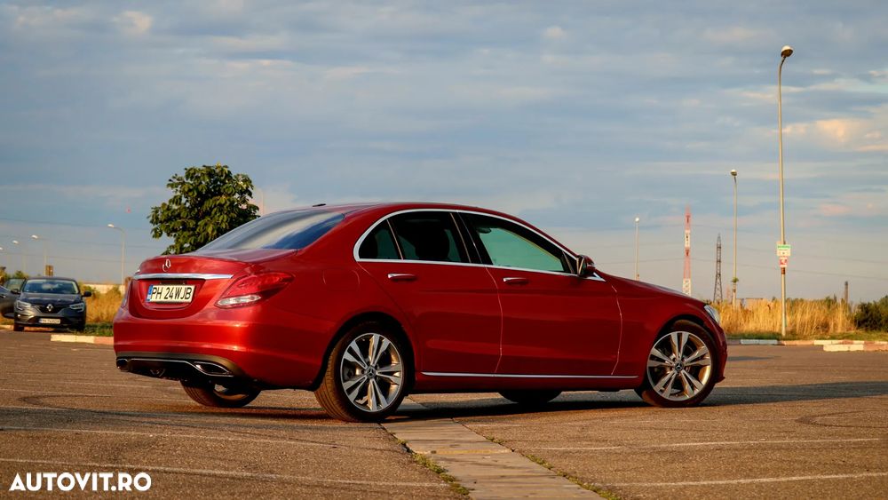 Mercedes-Benz C 300 9G-TRONIC Avantgarde - 4