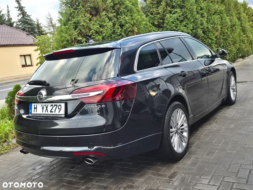 Opel Insignia 2.0 T Cosmo 4x4 S&S - 13
