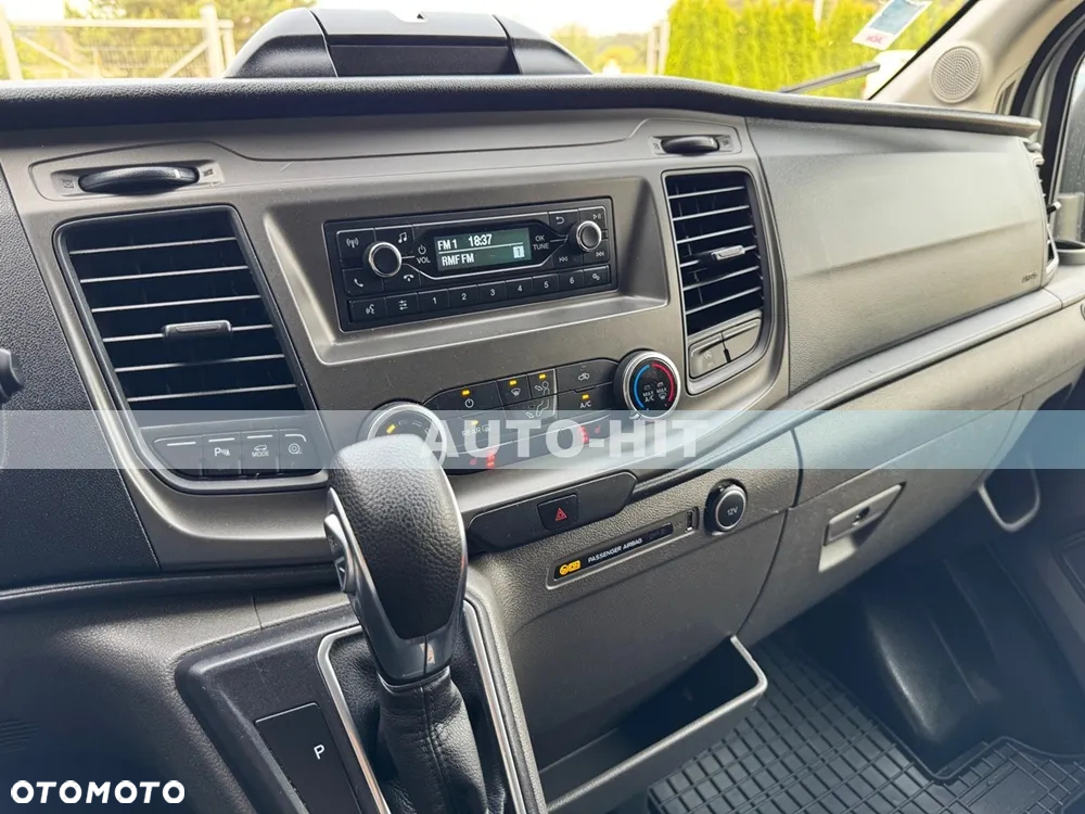 Ford Transit - 24