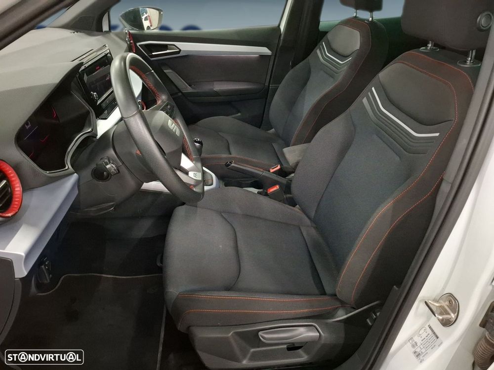SEAT Arona 1.0 TSI FR - 11