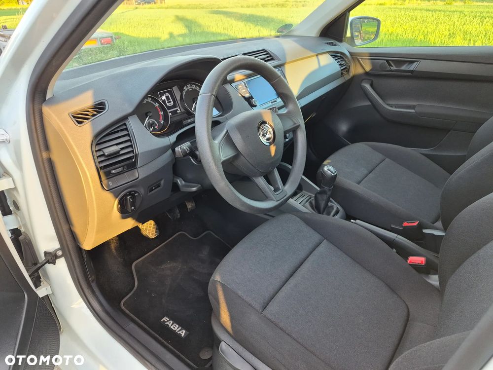 Skoda Fabia 1.0 Style - 21